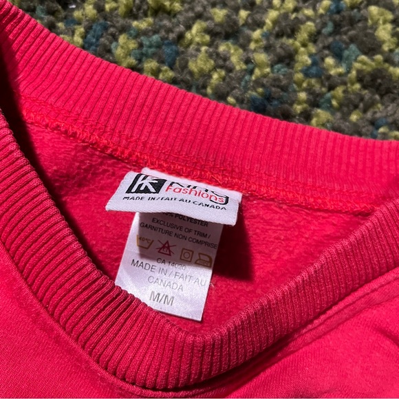 King Fashions Vintage Canada Olympic Park Red Sweatshirt (M) - Picture 4 of 7